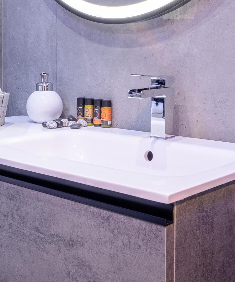 Acropolis Cozy Apartments Атина Екстериор снимка